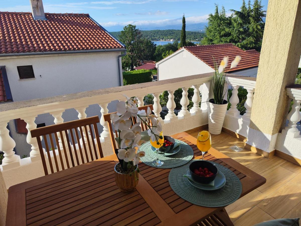 Apartments Orhidelia Нівице Екстер'єр фото