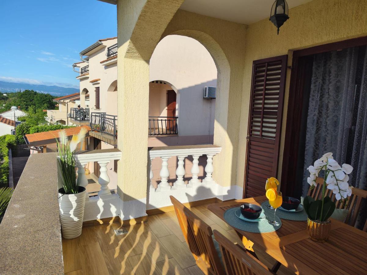 Apartments Orhidelia Нівице Екстер'єр фото
