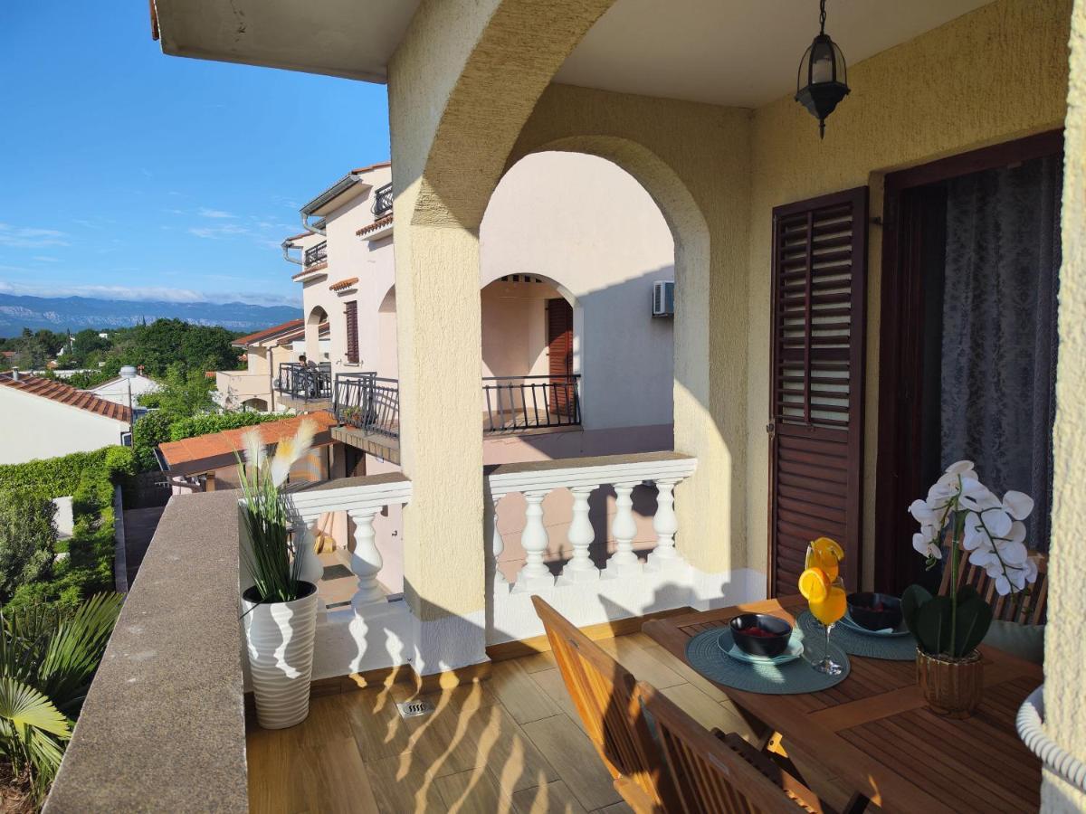 Apartments Orhidelia Нівице Екстер'єр фото