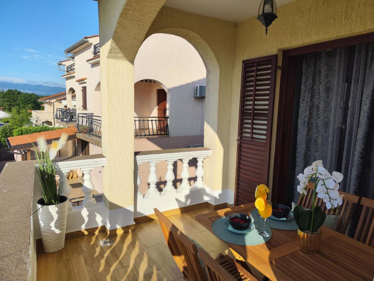 Apartments Orhidelia Нівице Екстер'єр фото