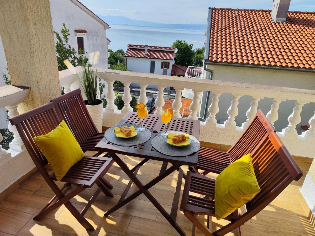 Apartments Orhidelia Нівице Екстер'єр фото