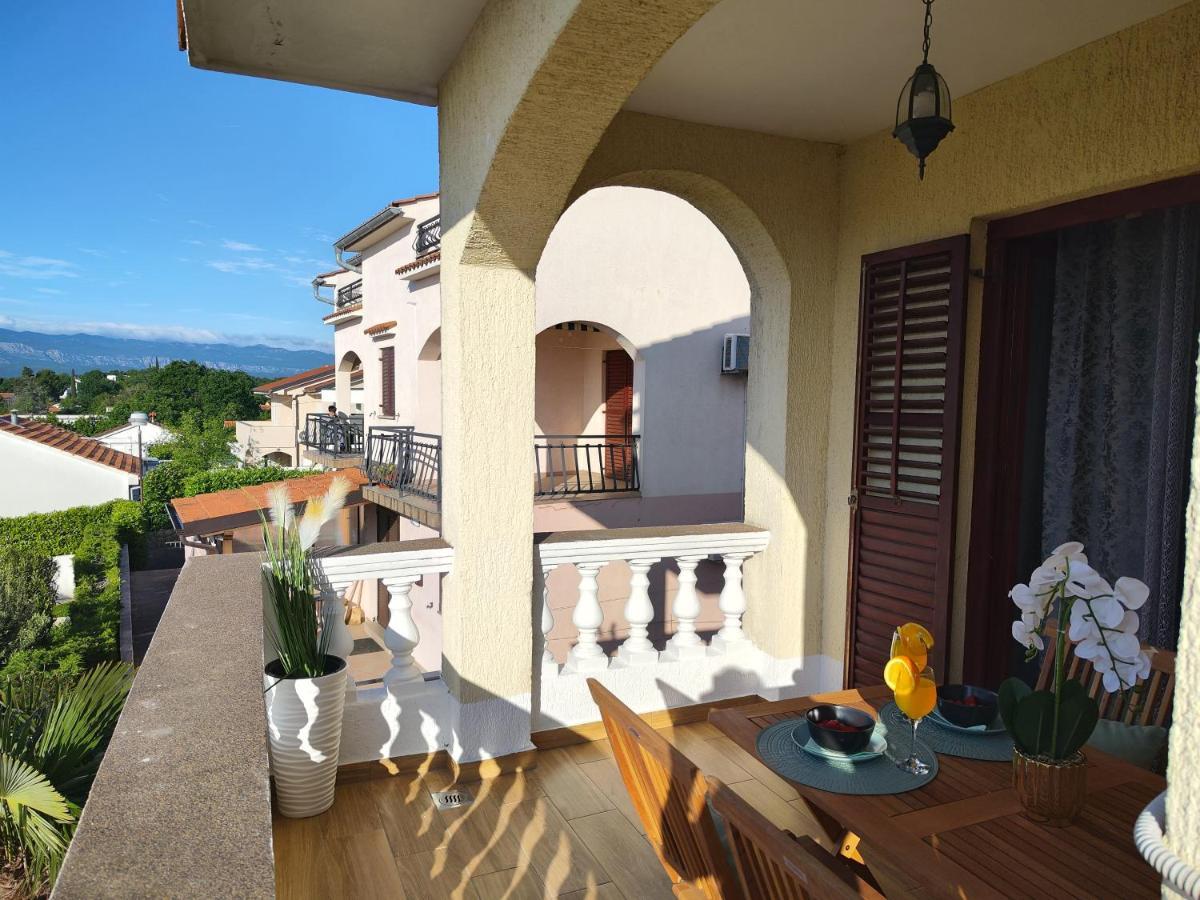 Apartments Orhidelia Нівице Екстер'єр фото